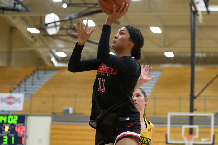 2023-4-2-WAVOR-Girls-GAME-2596-NR-clear